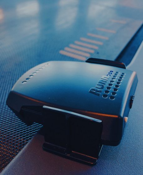 Runn-bg2-right-onyy1thf0fq596cl4rw3xsozugaj64rk4647kfivvk